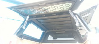 Hard Top Metálico Ford Ranger/Raptor 2023 ventanas abatibles